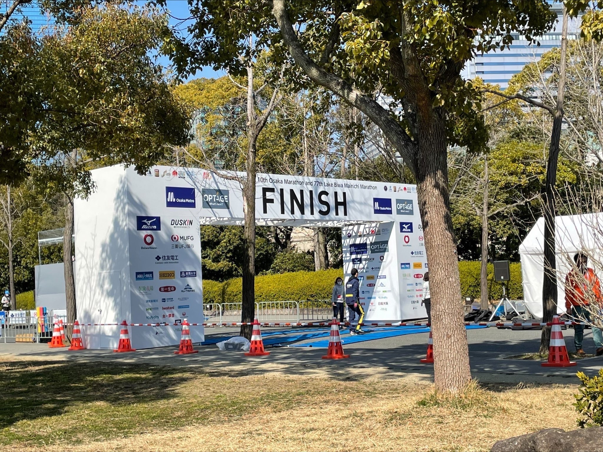 大阪マラソンのFINISHゲート